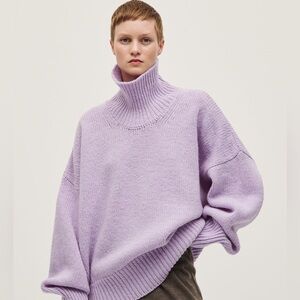 Babaa jumper no17 in Violeta / 100% wool / lavender / NWOT